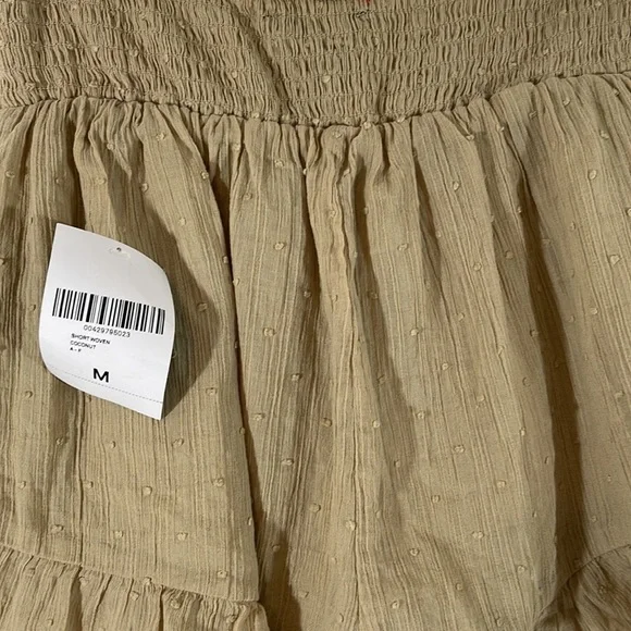 FOREVER 21 Flowy With Smocked Waist Size Medium - Picture 4 of 7